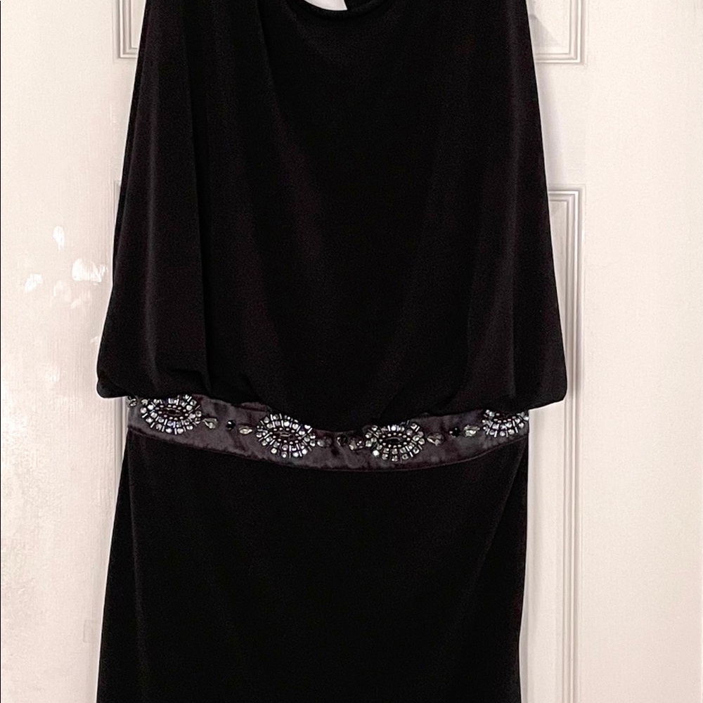 Laundry  by Shelli Segal, Size 4 (EUC)